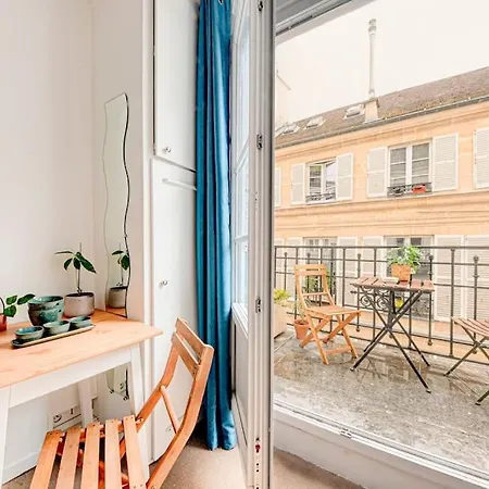 Apartment Petit Cosy A Saint-germain-des-pres Et Jardin Du Luxembourg *